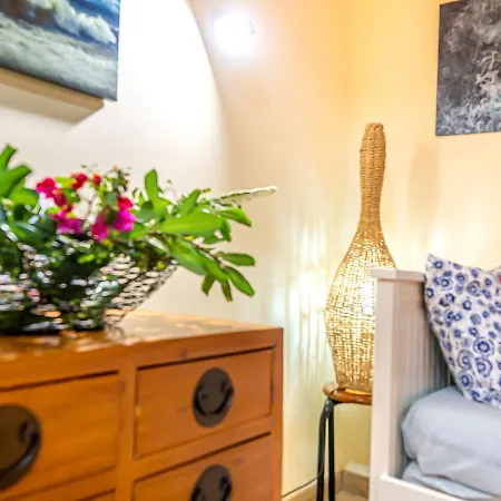 Ocean Breeze * Colares